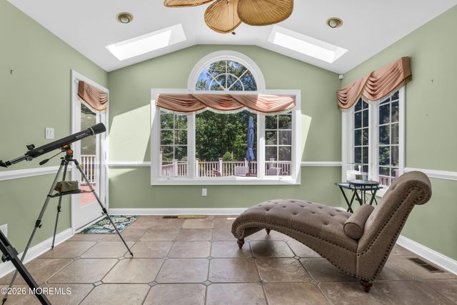 200 Shepard Way, Manalapan, NJ 07726