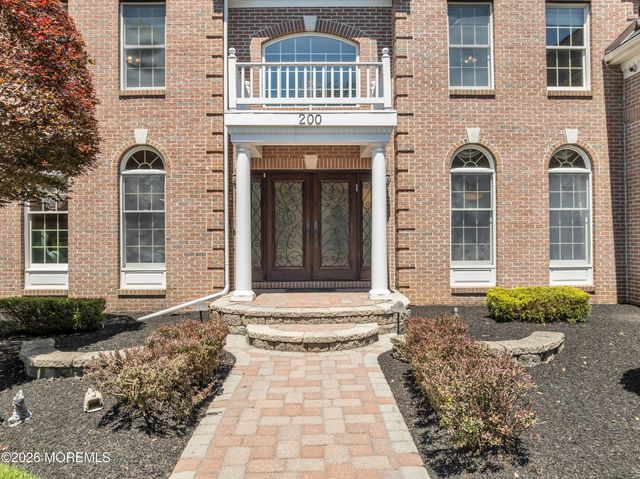 200 Shepard Way, Manalapan, NJ 07726