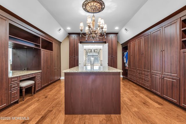 200 Shepard Way, Manalapan, NJ 07726