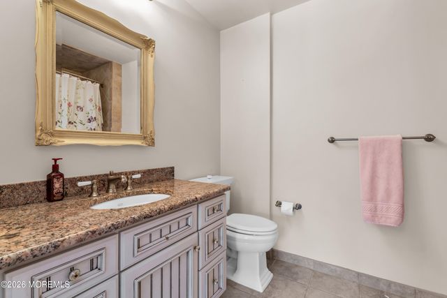 200 Shepard Way, Manalapan, NJ 07726