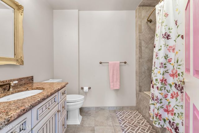 200 Shepard Way, Manalapan, NJ 07726