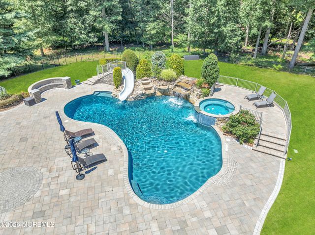200 Shepard Way, Manalapan, NJ 07726