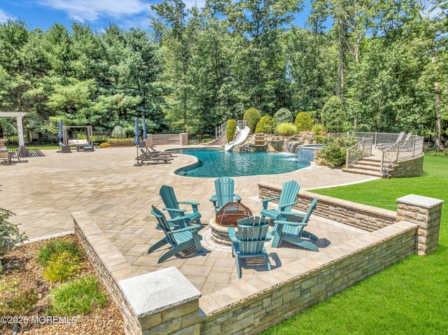 200 Shepard Way, Manalapan, NJ 07726