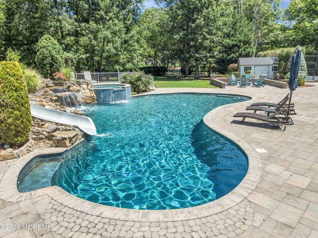 200 Shepard Way, Manalapan, NJ 07726