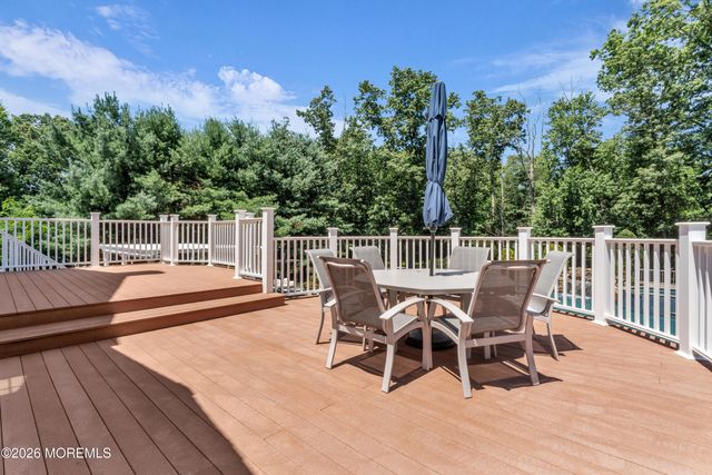 200 Shepard Way, Manalapan, NJ 07726
