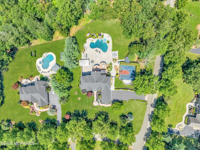 200 Shepard Way, Manalapan, NJ 07726