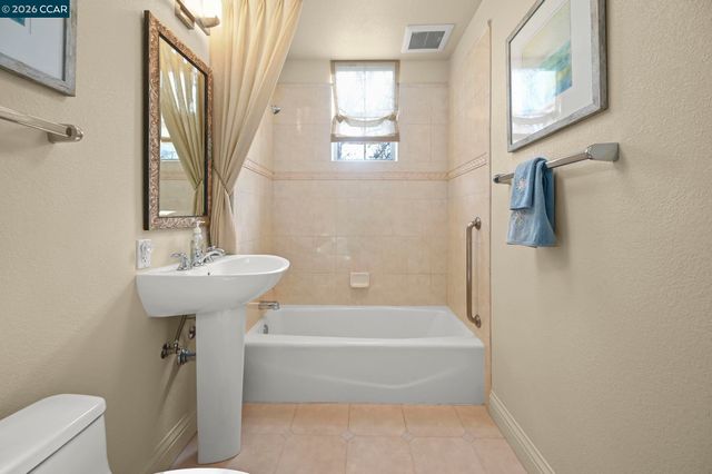 5920 Horsemans Canyon 1B, Walnut Creek, CA 94595