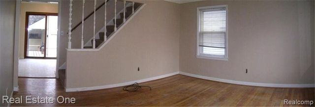 2027 Brockton Avenue, Royal Oak, MI 48067