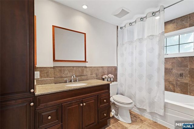 97 Conover Avenue 95B, Nutley, NJ 07110