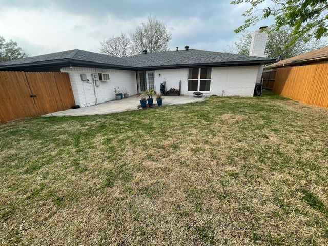 1550 College Parkway, Lewisville, TX 75077