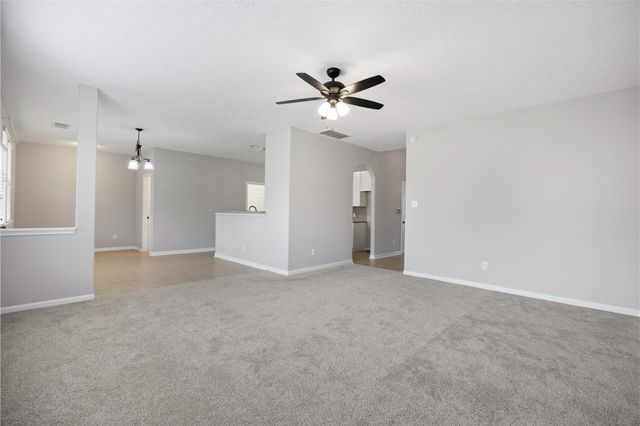 7447 Oakwood Canyon Dr, Cypress, TX 77433