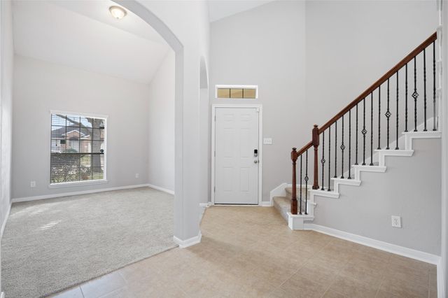 7447 Oakwood Canyon Dr, Cypress, TX 77433