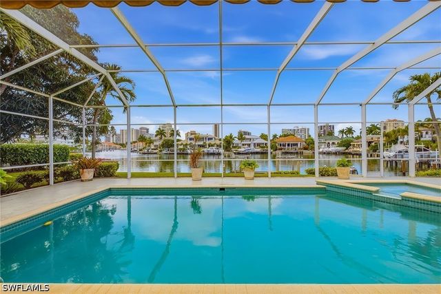 4459 Crayton RD, Naples, FL 34103