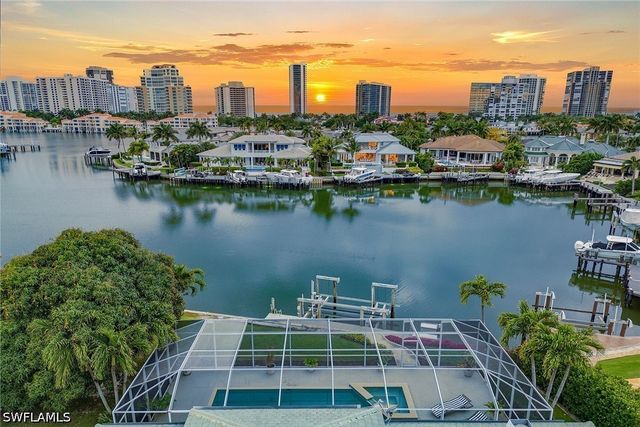 4459 Crayton RD, Naples, FL 34103