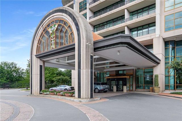750 Park NE Avenue 18E, Atlanta, GA 30326