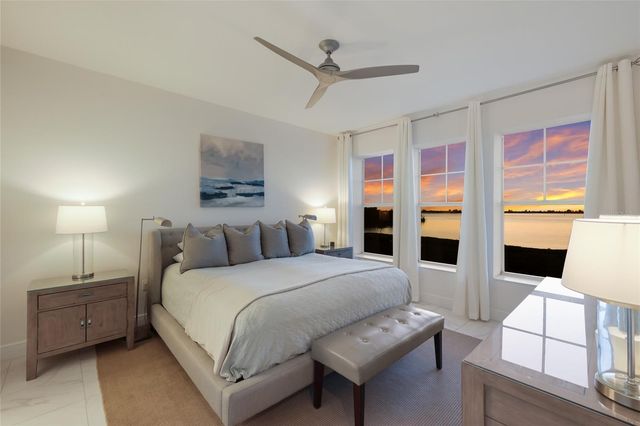 376 ARUBA CIRCLE 203, Bradenton, FL 34209