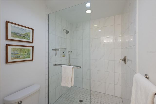 376 ARUBA CIRCLE 203, Bradenton, FL 34209