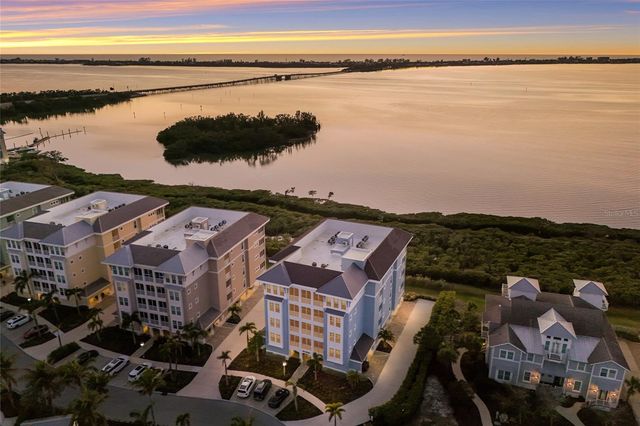 376 ARUBA CIRCLE 203, Bradenton, FL 34209