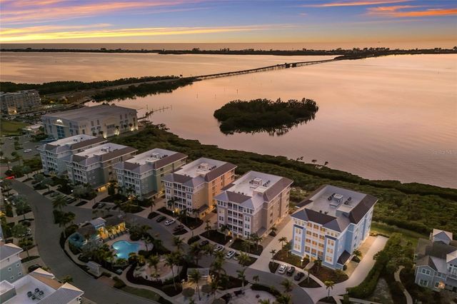 376 ARUBA CIRCLE 203, Bradenton, FL 34209