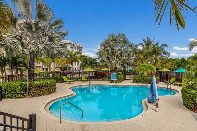 376 ARUBA CIRCLE 203, Bradenton, FL 34209