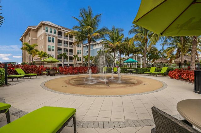 376 ARUBA CIRCLE 203, Bradenton, FL 34209