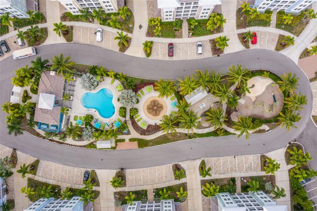 376 ARUBA CIRCLE 203, Bradenton, FL 34209