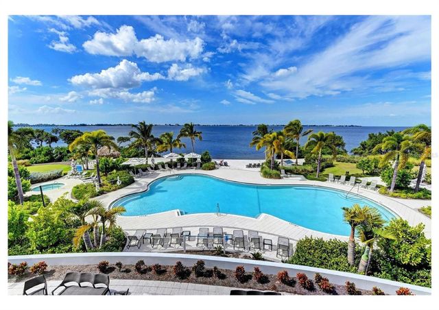 376 ARUBA CIRCLE 203, Bradenton, FL 34209