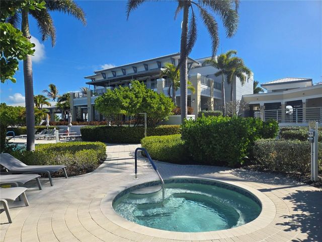 376 ARUBA CIRCLE 203, Bradenton, FL 34209