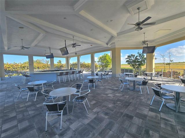 376 ARUBA CIRCLE 203, Bradenton, FL 34209