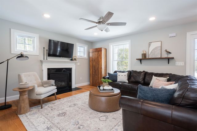 58 Copp Drive, Fremont, NH 03044