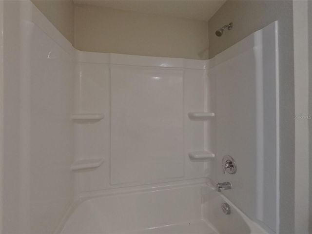 10734 HIDDEN BANKS GLEN, Parrish, FL 34219