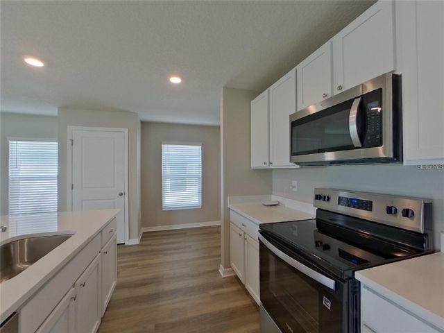 10734 HIDDEN BANKS GLEN, Parrish, FL 34219