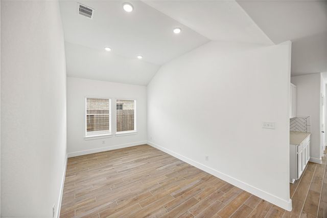 646 Escondido Drive, Dayton, TX 77535