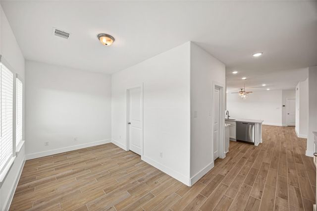 646 Escondido Drive, Dayton, TX 77535