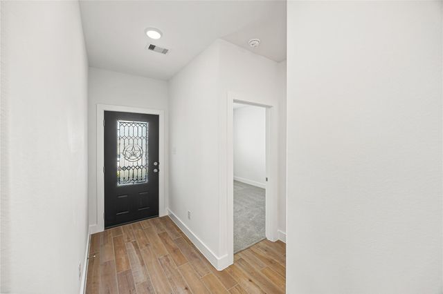 646 Escondido Drive, Dayton, TX 77535