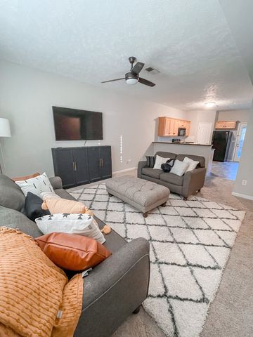 284 Meigs Dr Apt H56, Murfreesboro, TN 37128