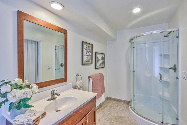 180 San Benancio Road, Salinas, CA 93908