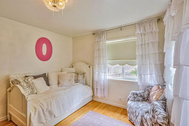 180 San Benancio Road, Salinas, CA 93908