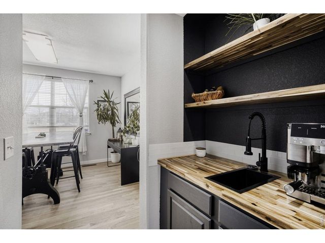 210 Peppler Dr, Longmont, CO 80504