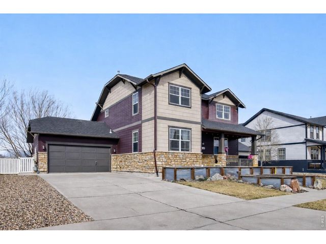 210 Peppler Dr, Longmont, CO 80504