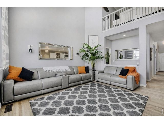 210 Peppler Dr, Longmont, CO 80504