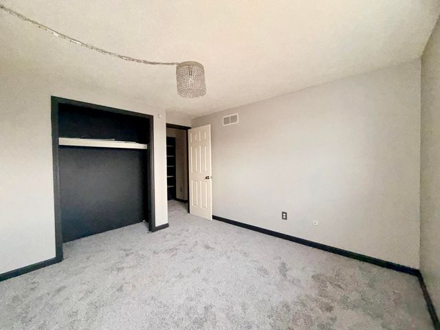 27153 Winchester Street, Brownstown, MI 48183