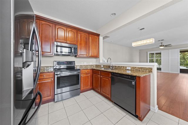 6906 HOCHAD DRIVE, Orlando, FL 32819