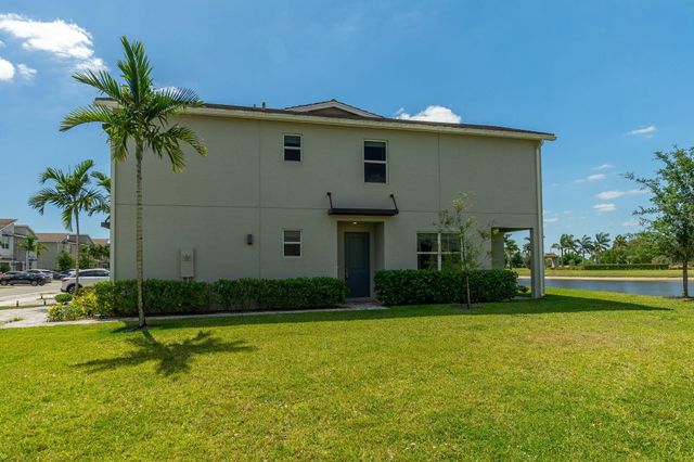 8678 Via Mar Rosso, Lake Worth, FL 33467