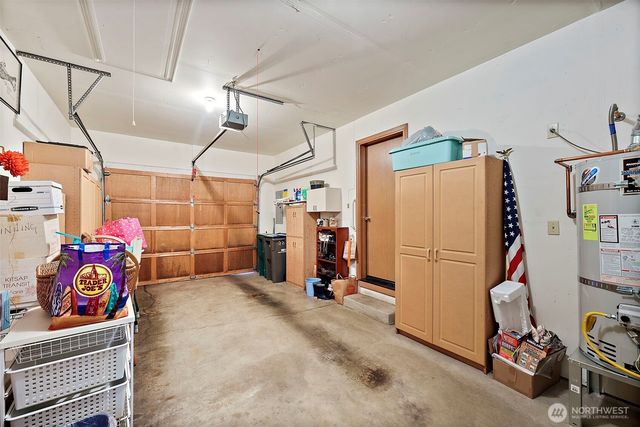 923 NW Leisure Ln, Bremerton, WA 98311