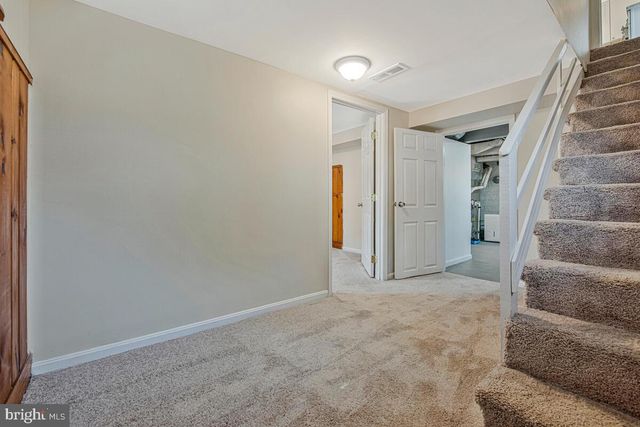 5839 33RD AVE, Hyattsville, MD 20782