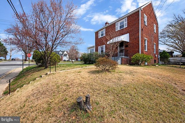 5839 33RD AVE, Hyattsville, MD 20782