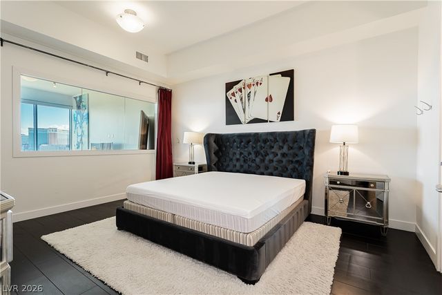 360 East Desert Inn Road 1502, Las Vegas, NV 89109
