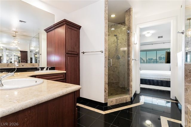 360 East Desert Inn Road 1502, Las Vegas, NV 89109