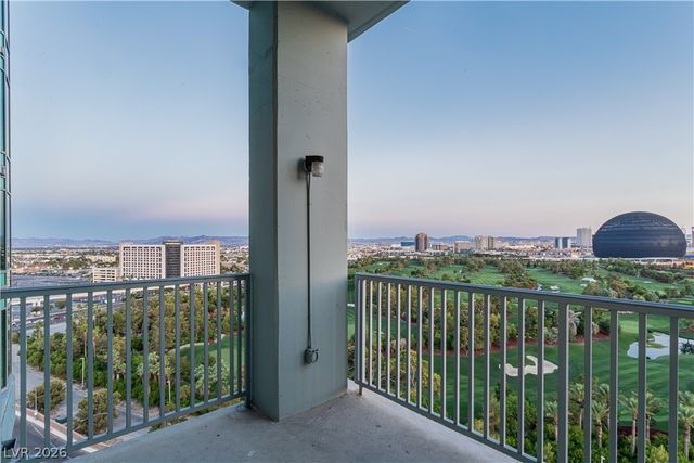 360 East Desert Inn Road 1502, Las Vegas, NV 89109
